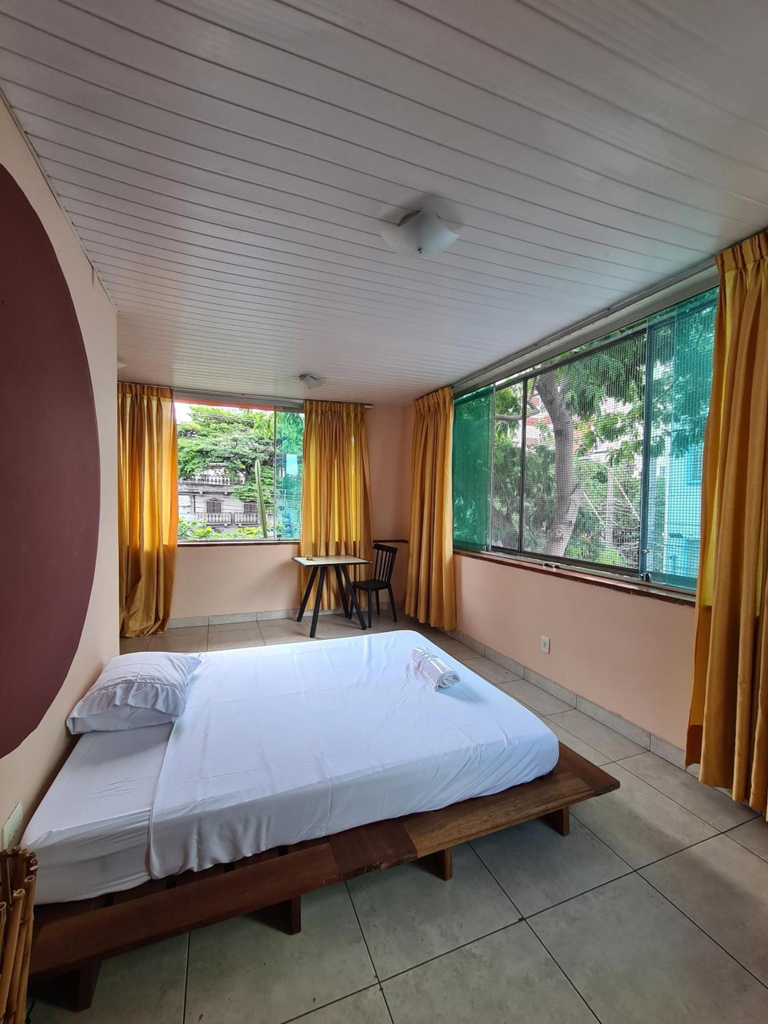 Poente Hostel เบโลโอรีซอนชี ภายนอก รูปภาพ